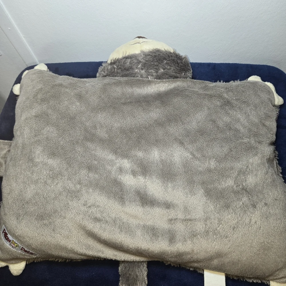 Bundle Lot Pillow Pets Sloth Sonny And Strawberry Scented 18